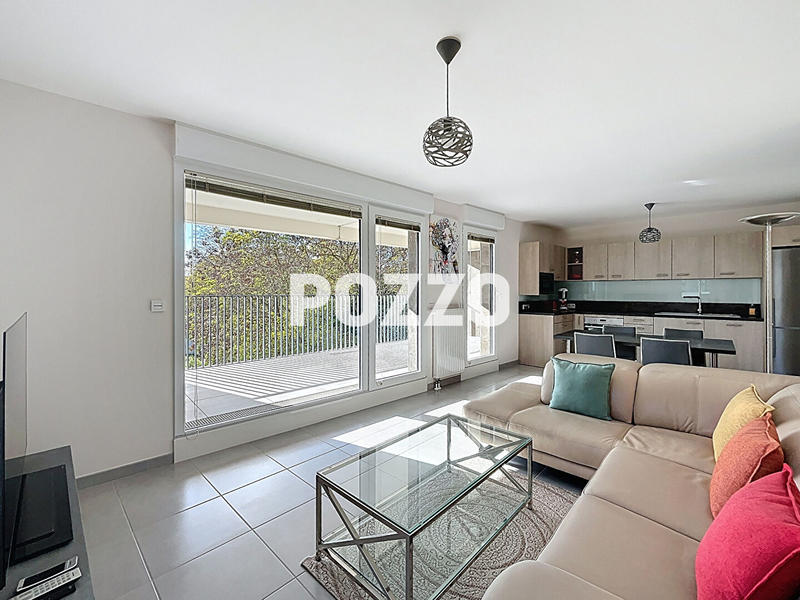 Appartement - 65 m² - 3 pièces