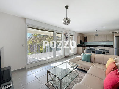 Appartement - 65 m² - 3 pièces