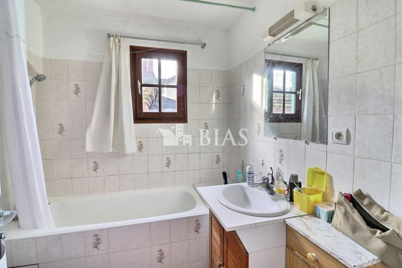 Maison - 60 m² - 4 pièces