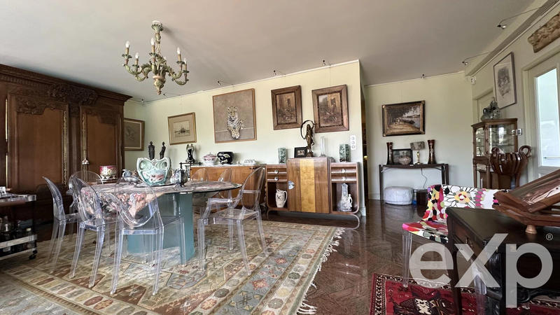 Appartement - 175 m² - 5 pièces