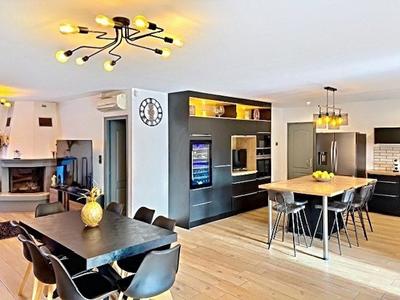 Maison - 147 m² - 7 pièces