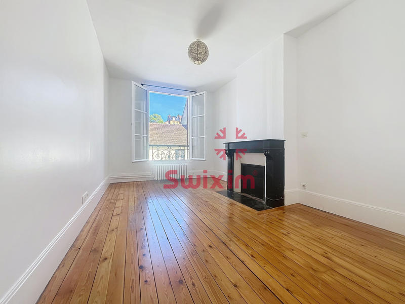 Appartement - 117 m² - 5 pièces