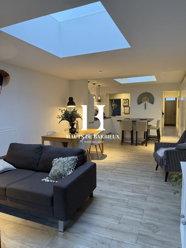 Maison - 135 m² - 5 pièces