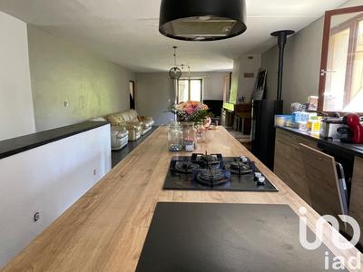 Maison - 169 m² - 5 pièces