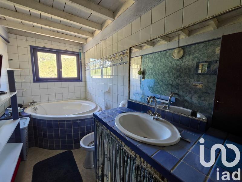 Maison - 115 m² - 4 pièces