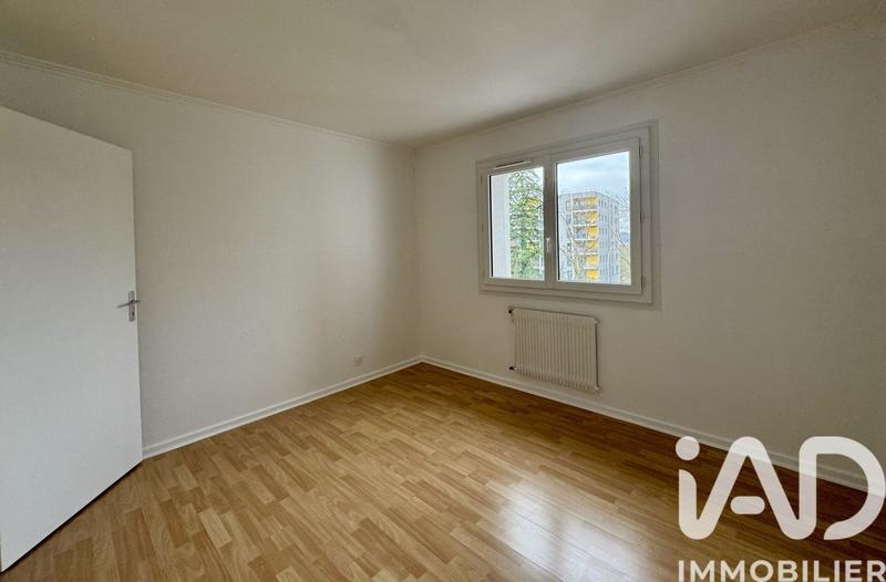 Appartement - 94 m² - 4 pièces