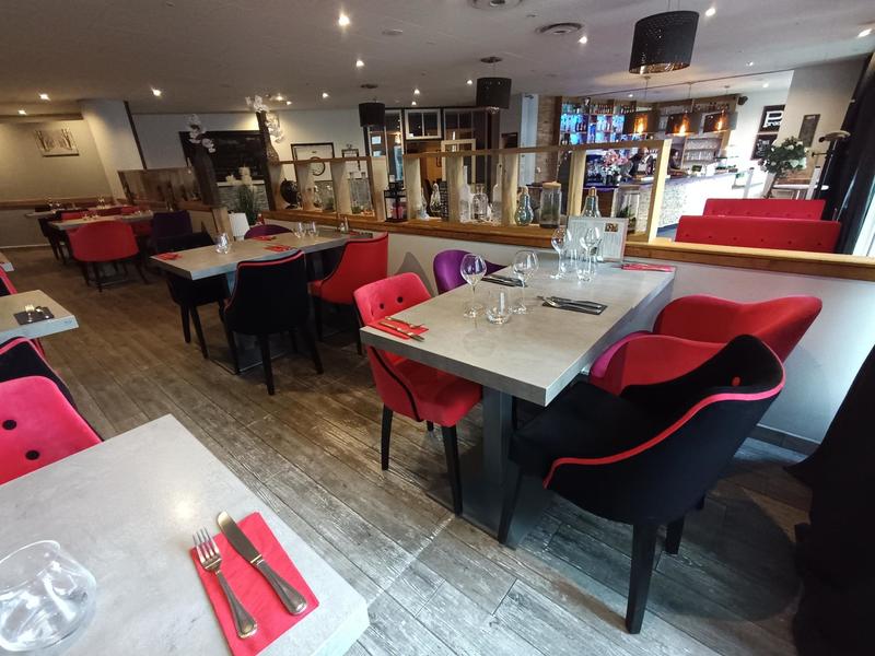 Local commercial - 310 m² - 7 pièces