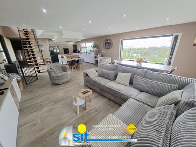 Villa - 200 m² - 7 pièces