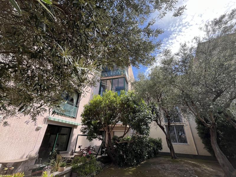 Appartement - 85 m² - 3 pièces