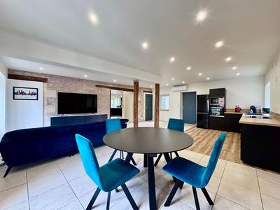 Appartement - 118 m² - 3 pièces