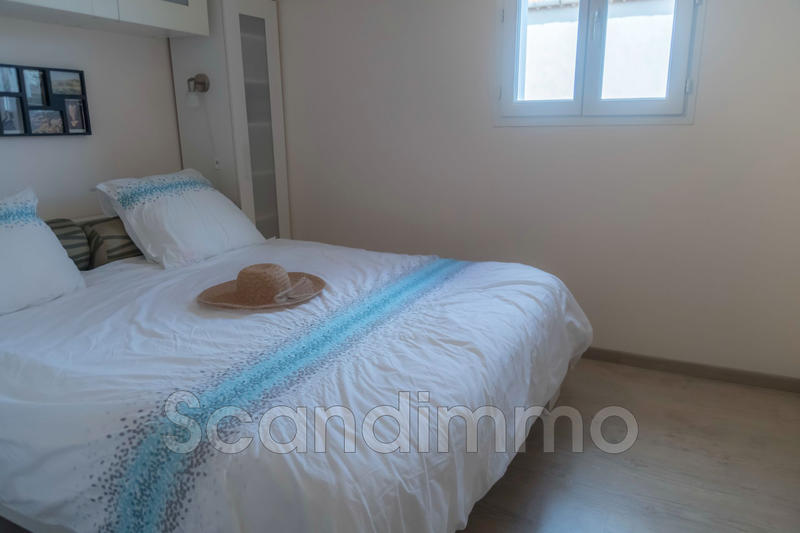 Maison - 141 m² - 8 pièces