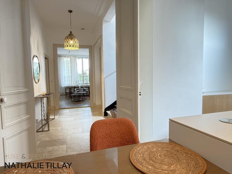 Maison bourgeoise - 236 m² - 8 pièces