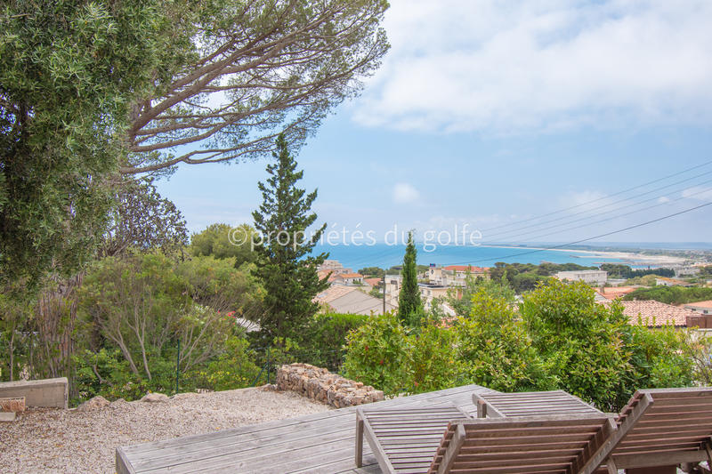 Maison - 200 m² - 6 pièces