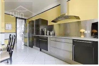 Appartement - 164 m² - 6 pièces