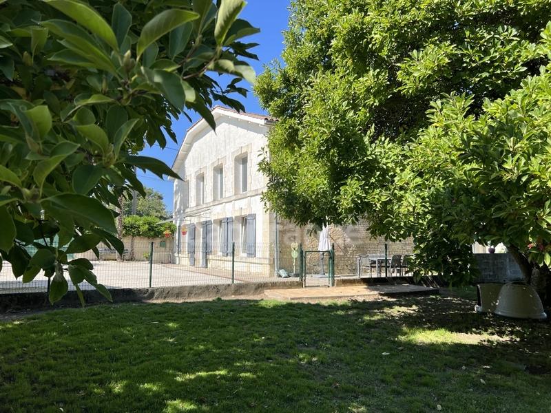 Maison - 137 m² - 4 pièces
