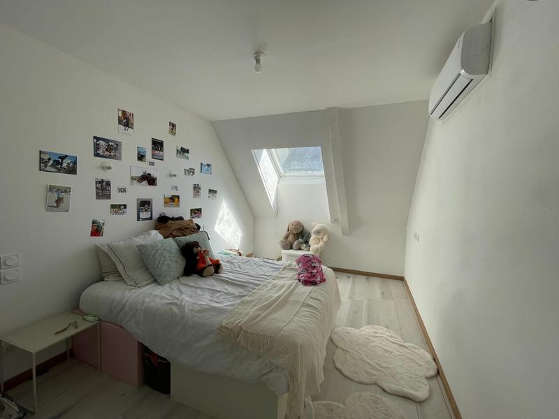 Maison - 177 m² - 7 pièces