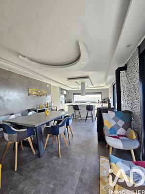 Maison - 135 m² - 4 pièces