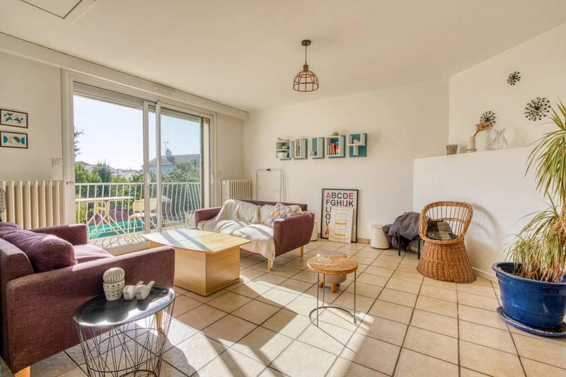 Maison - 150 m² - 7 pièces