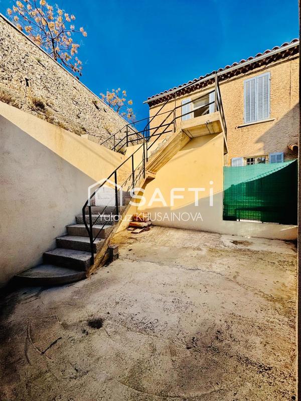 Maison - 106 m² - 4 pièces