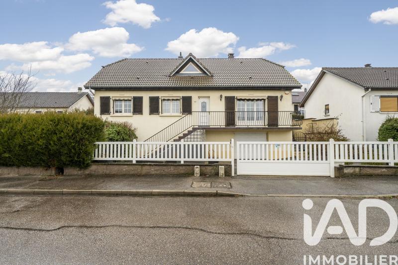 Maison - 142 m² - 6 pièces