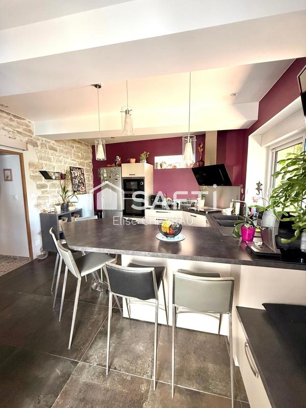 Maison - 182 m² - 6 pièces