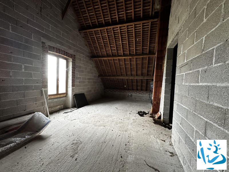 Maison - 140 m² - 4 pièces