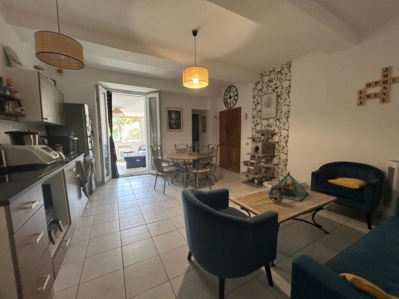 Appartement - 69 m² - 3 pièces