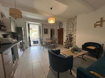 Appartement - 69 m² - 3 pièces