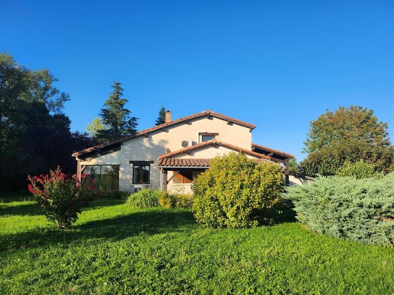 Maison - 116 m² - 4 pièces