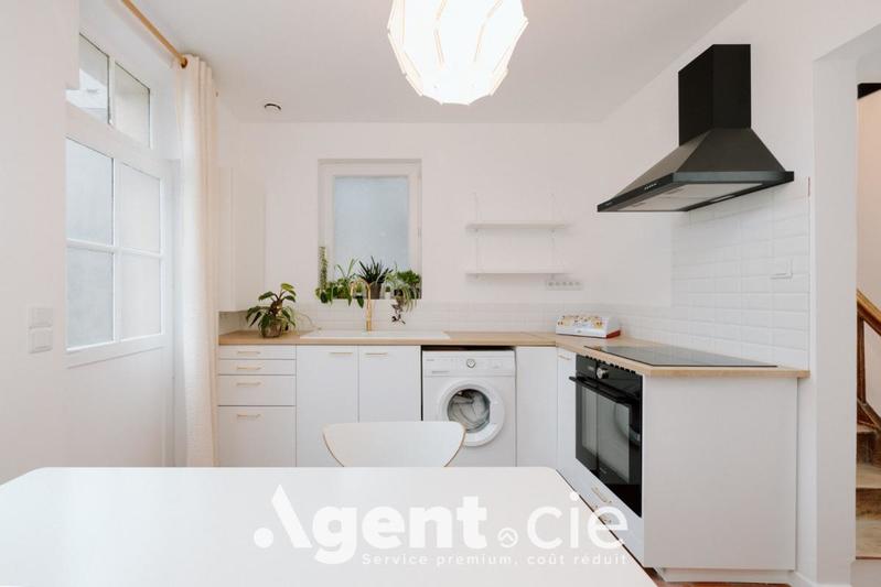 Maison - 74 m² - 4 pièces