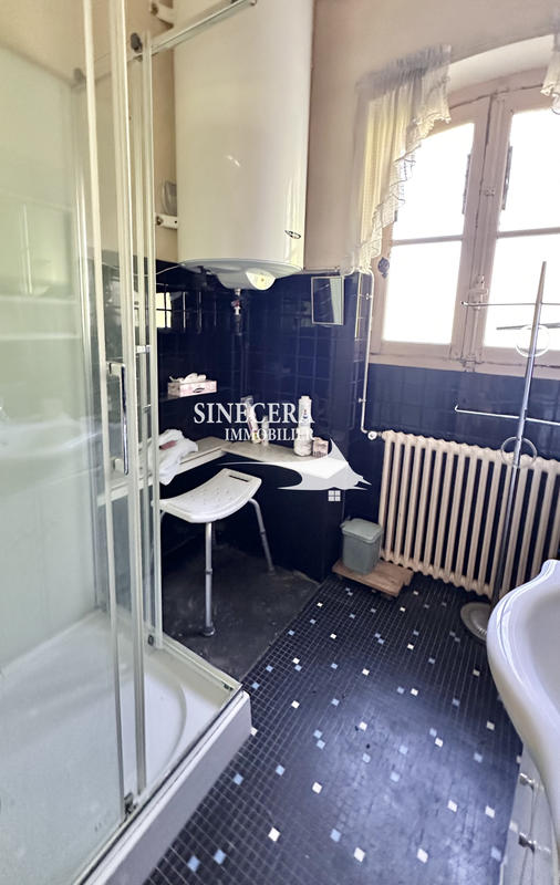 Maison - 140 m² - 9 pièces