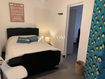 Maison - 115 m² - 6 pièces