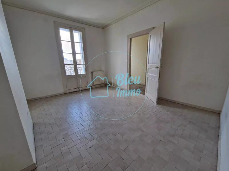 Grange - 526 m² - 6 pièces