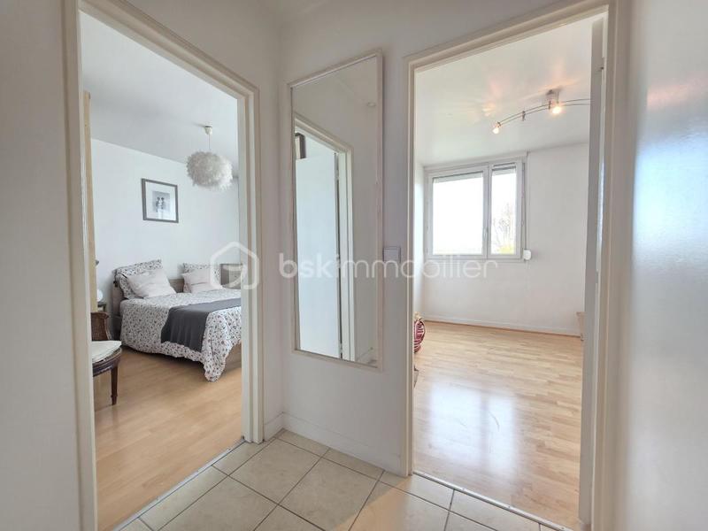 Appartement - 77 m² - 4 pièces