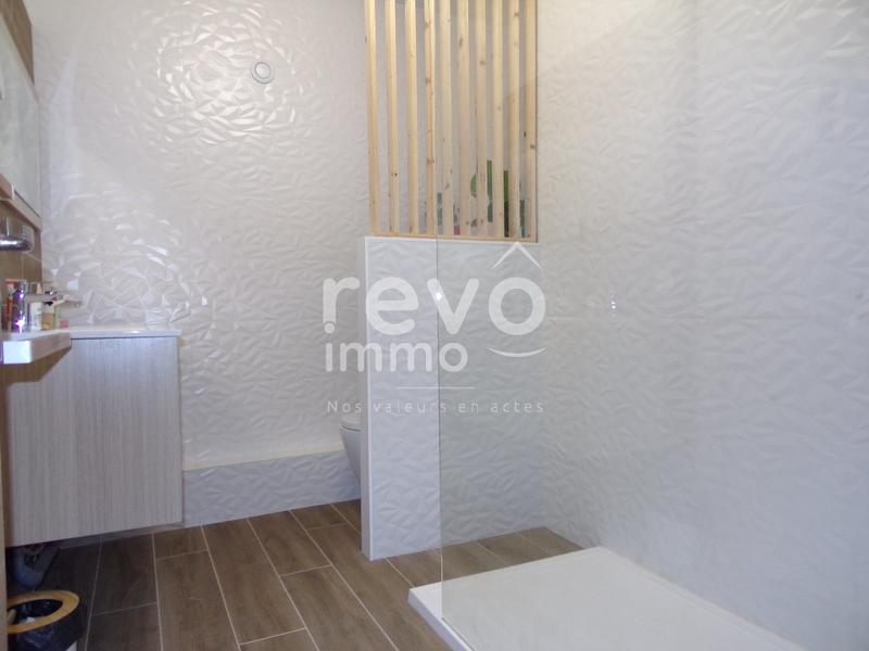 Villa - 206 m² - 7 pièces