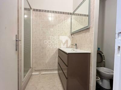 Appartement - 65 m² - 2 pièces