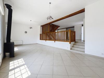 Maison - 128 m² - 6 pièces