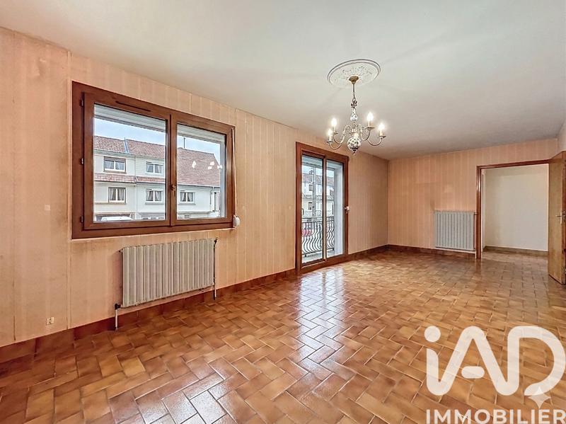 Maison - 96 m² - 5 pièces