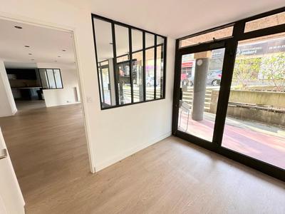 Local commercial - 75 m²