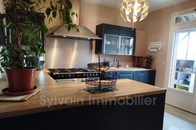 Maison - 100 m² - 6 pièces