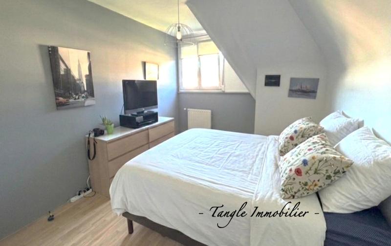 Maison - 103 m² - 5 pièces