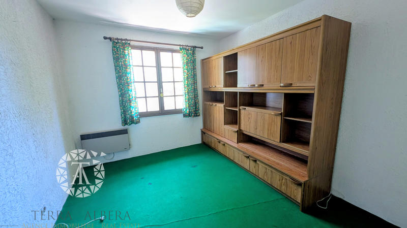 Villa - 100 m² - 5 pièces