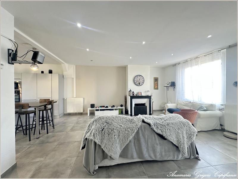 Maison - 197 m² - 6 pièces