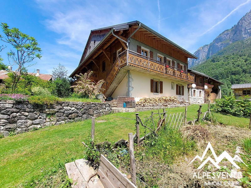 Ferme - 228 m² - 11 pièces