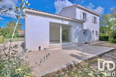 Maison - 115 m² - 4 pièces