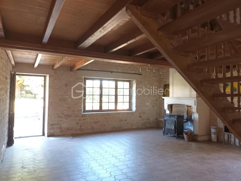 Corps de ferme - 379 m² - 14 pièces