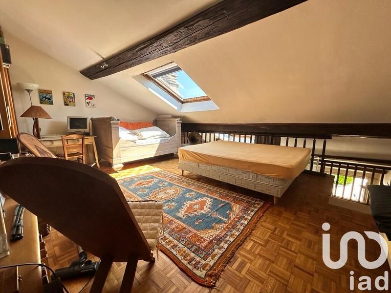 Maison - 213 m² - 7 pièces