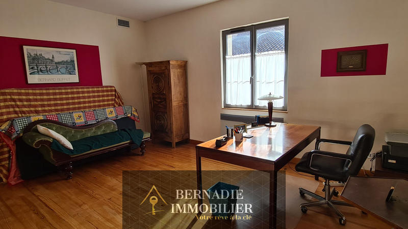 Maison de village - 180 m² - 6 pièces