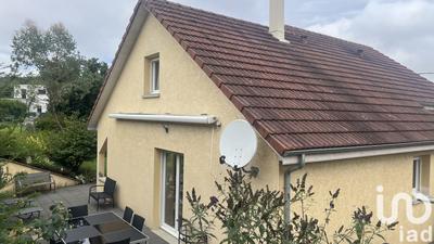 Maison - 105 m² - 5 pièces