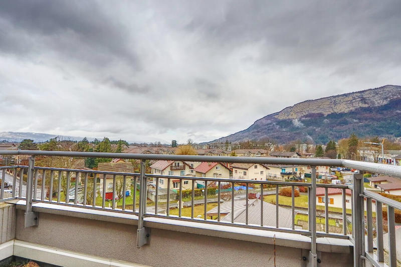 Appartement - 80 m² - 4 pièces